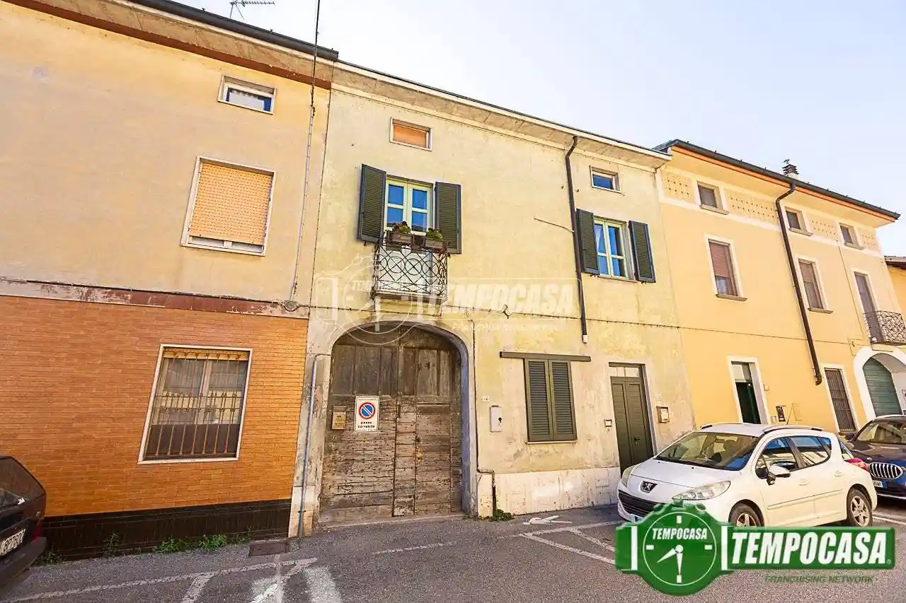 Rustico - Casale in vendita a Maleo