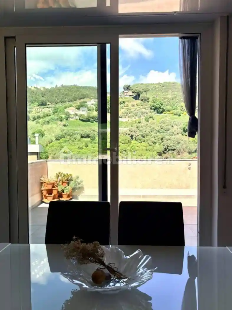 Appartamento in vendita a Savona