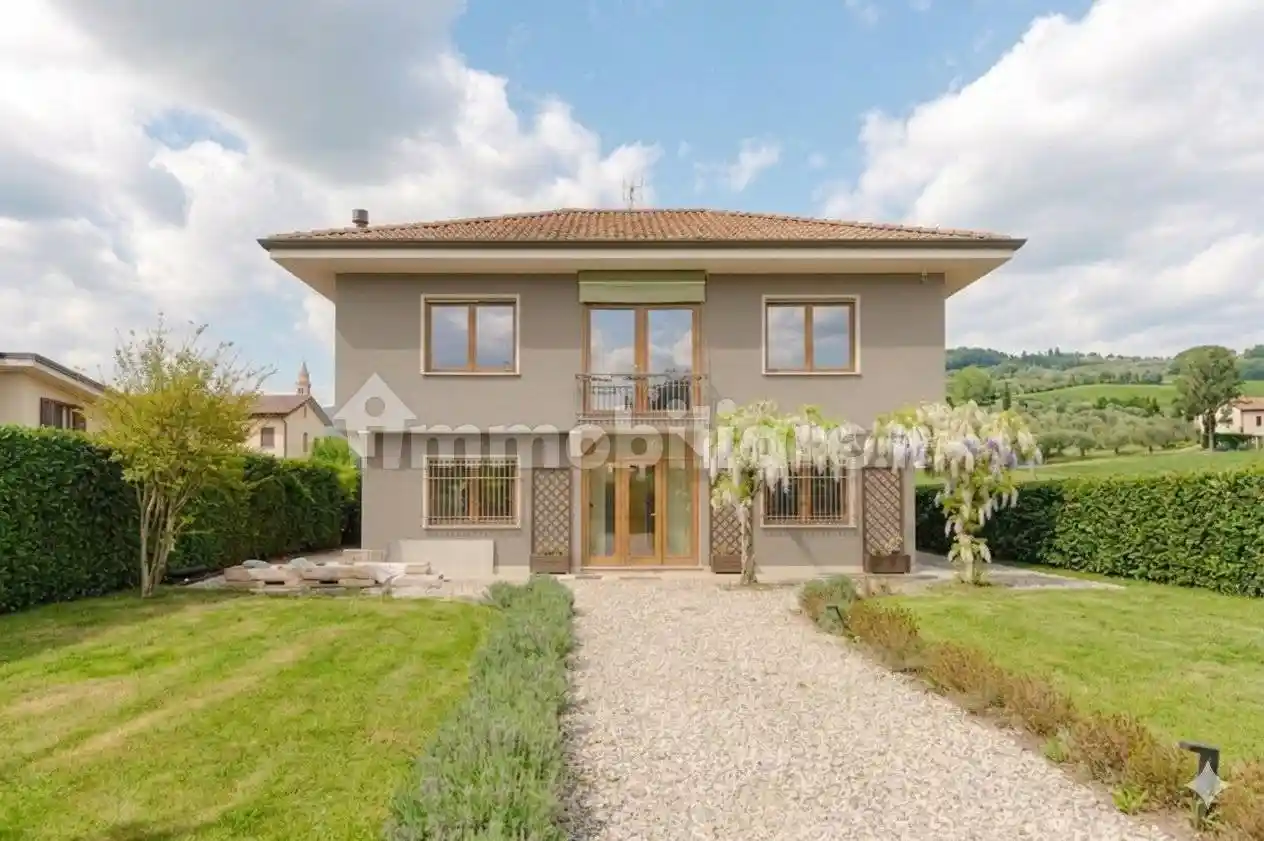 Villa in vendita a Moriago della Battaglia