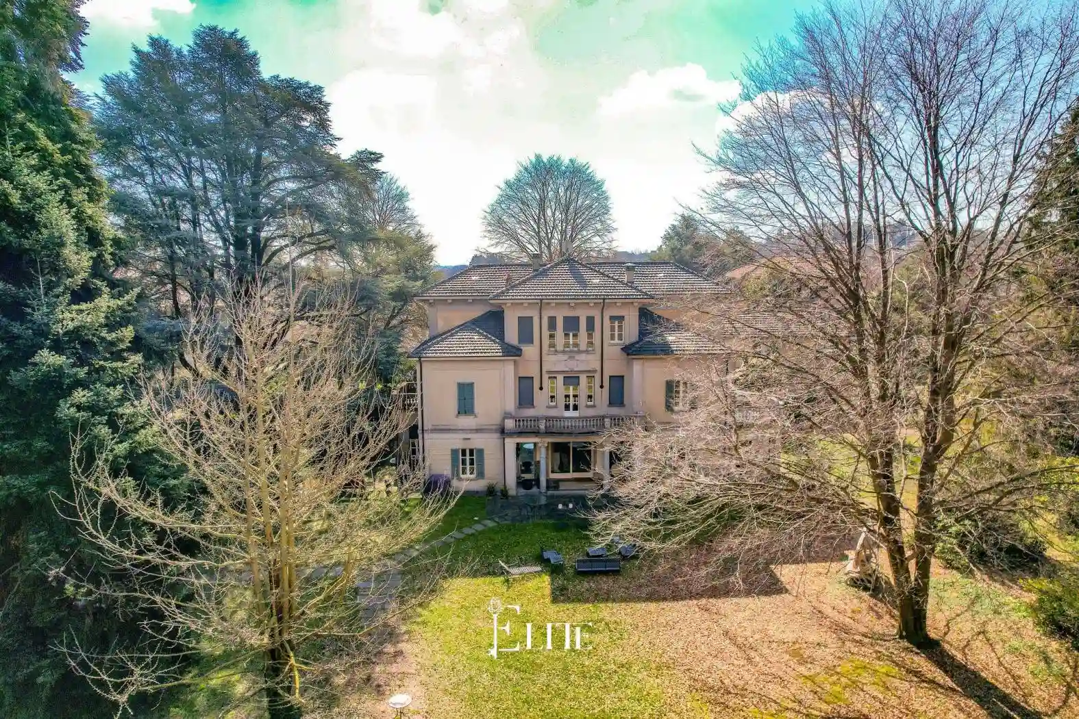 Villa - foto 2