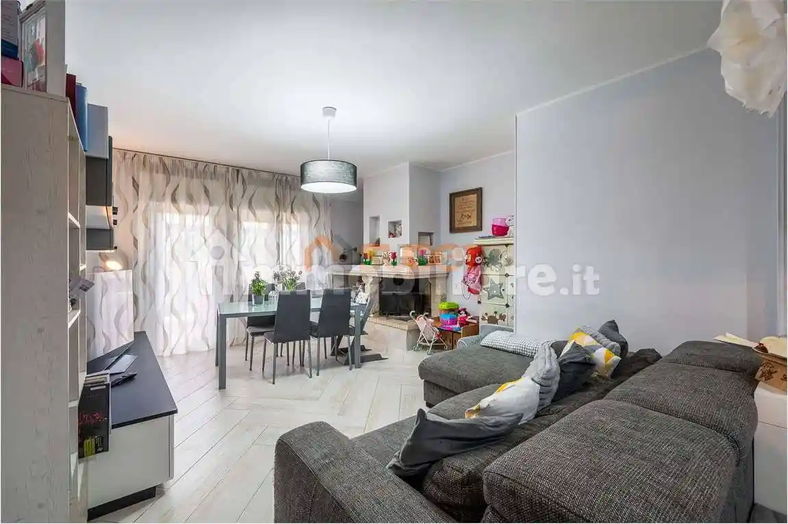 Appartamento in vendita a Bastia Umbra