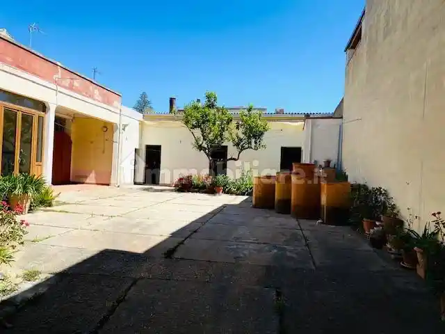Casa indipendente in vendita a Monserrato