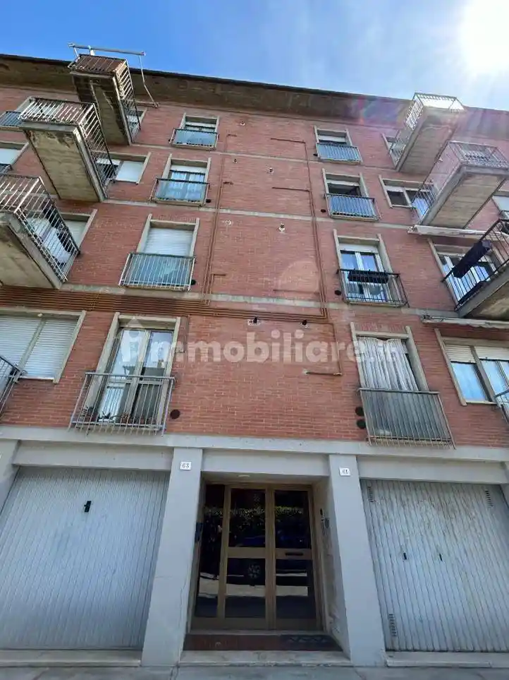 Palazzo - Edificio in vendita a Perugia