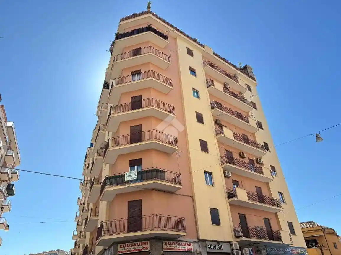 Appartamento in vendita a Palermo