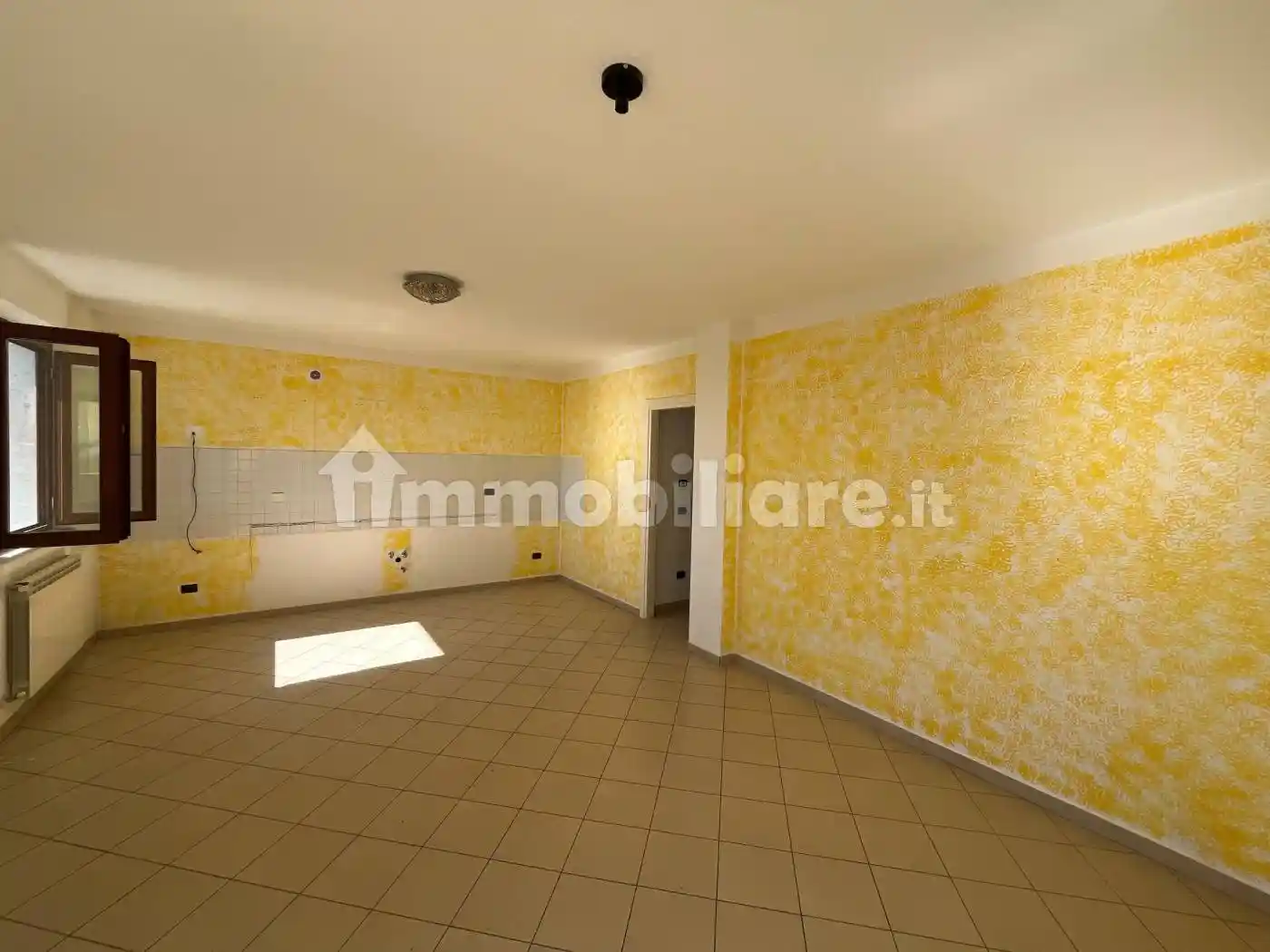 Appartamento in vendita a Massa