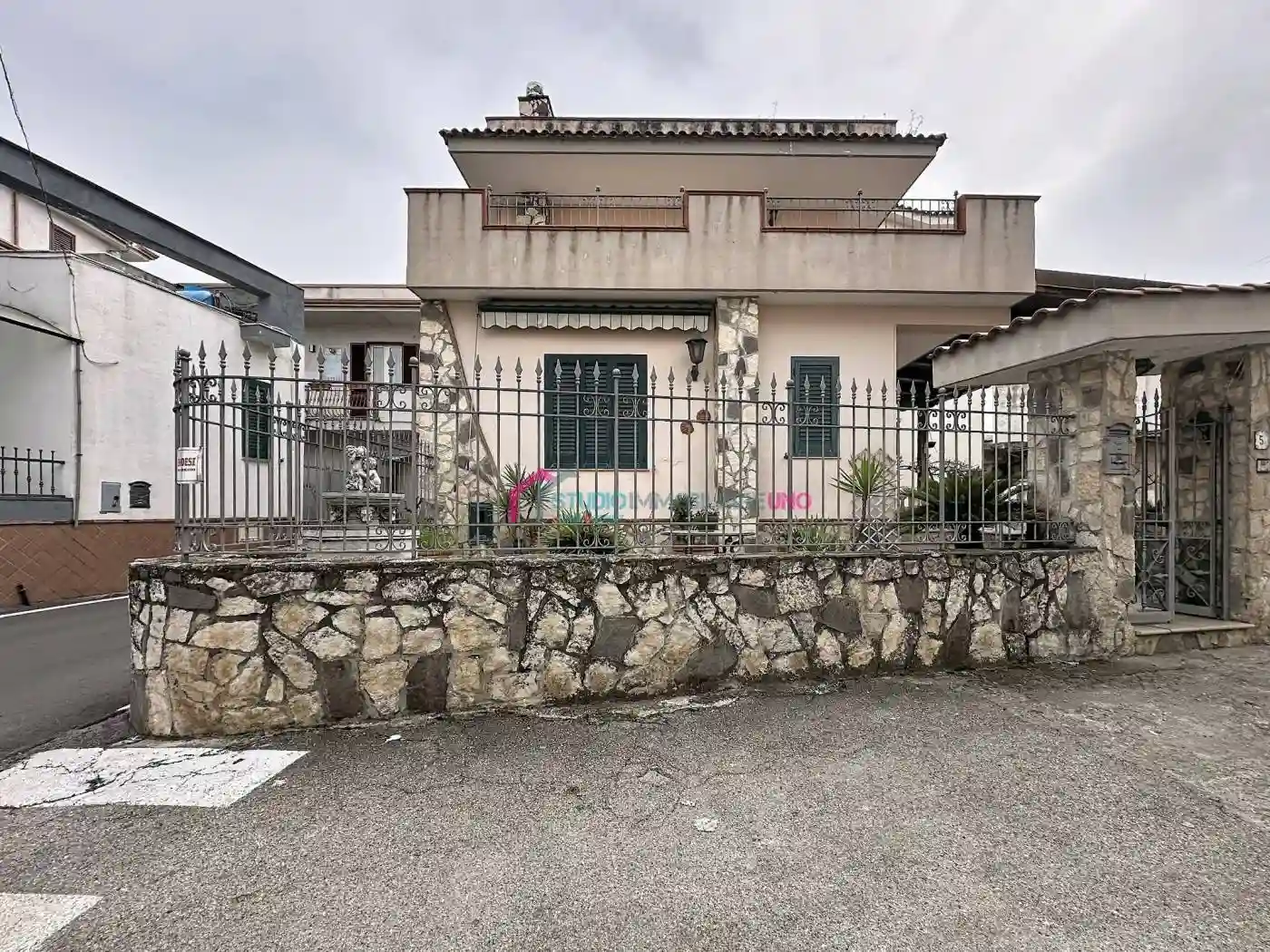 Villa - foto 2