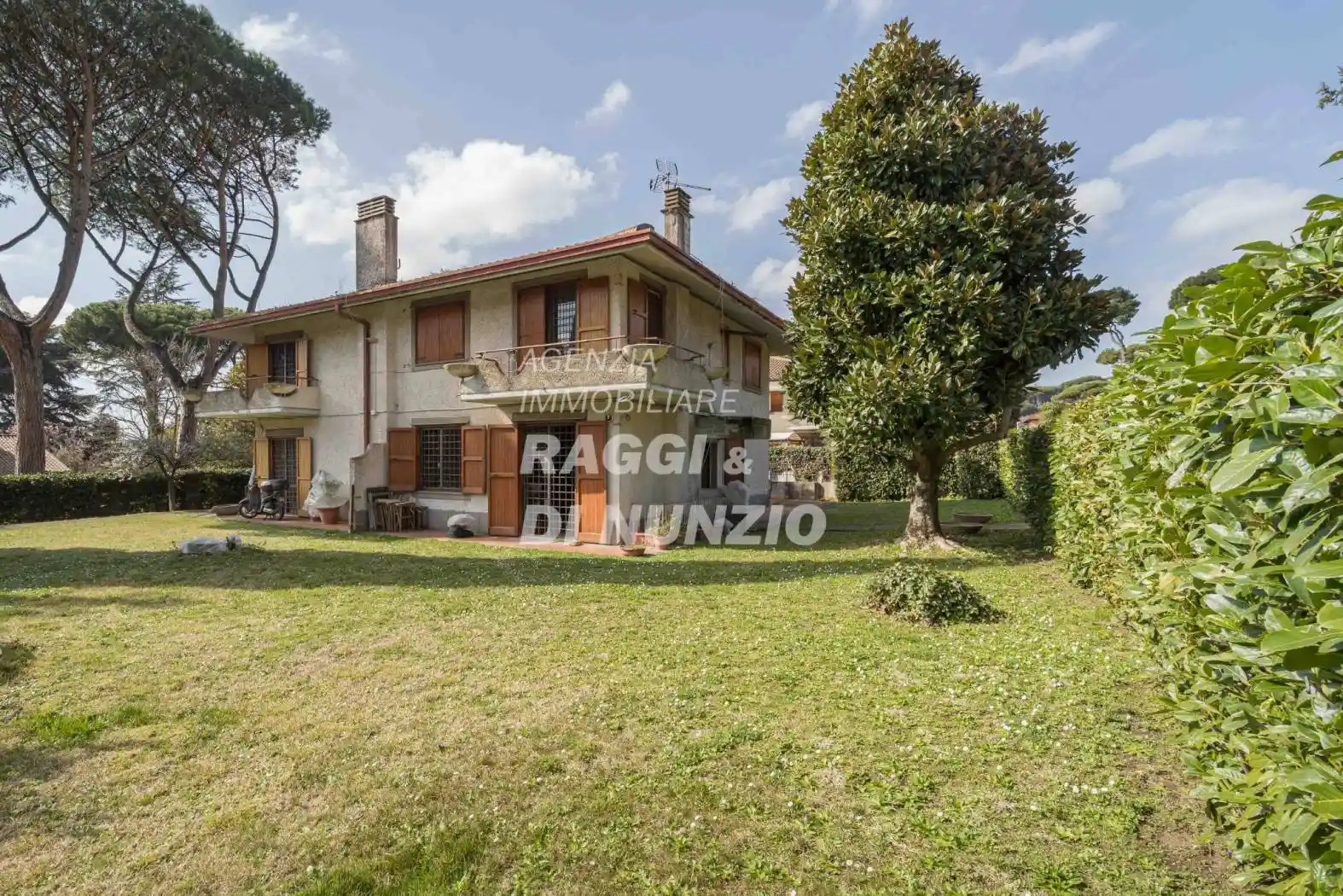 Villa in vendita a Grottaferrata