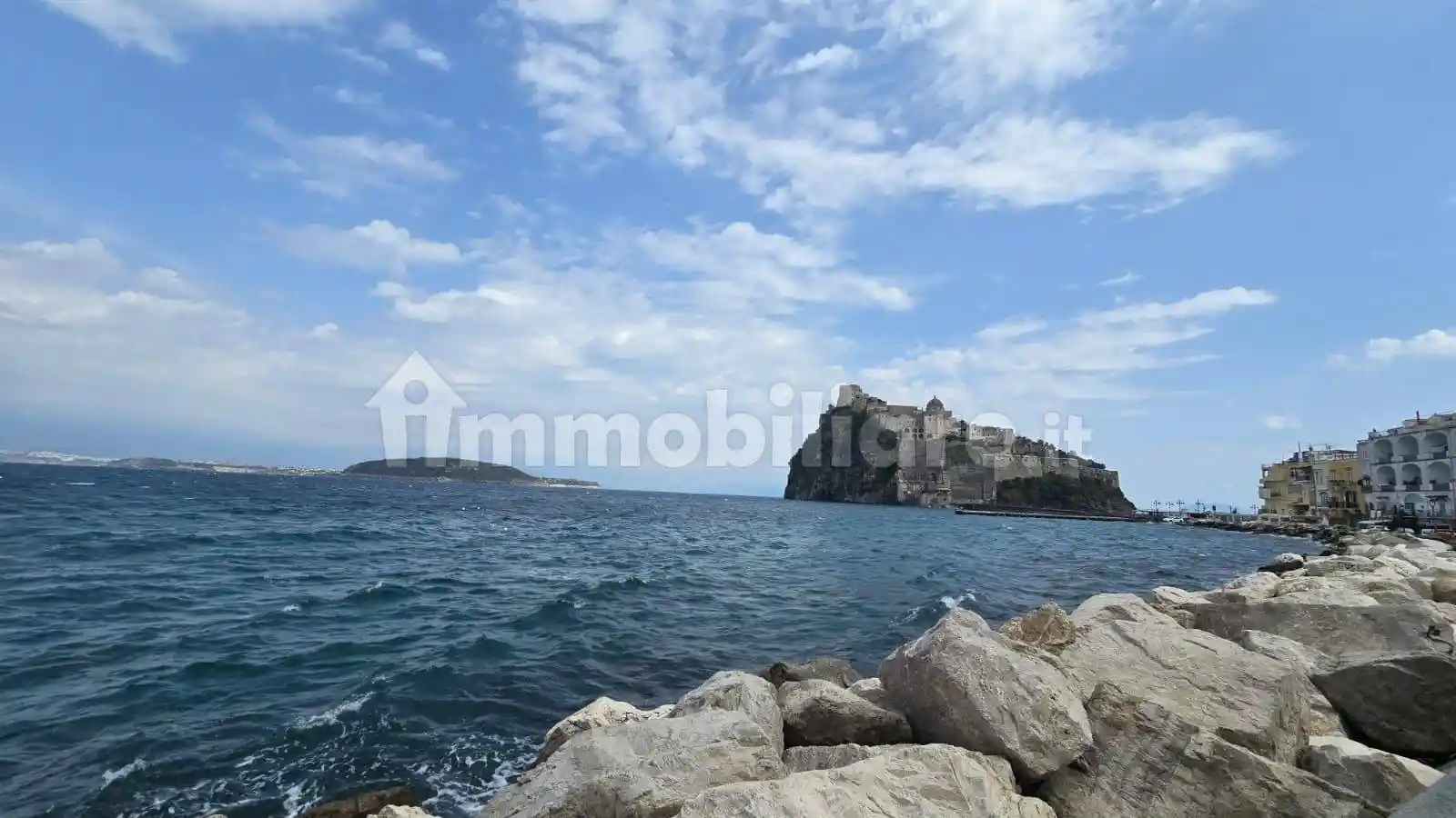 Appartamento in vendita a Ischia