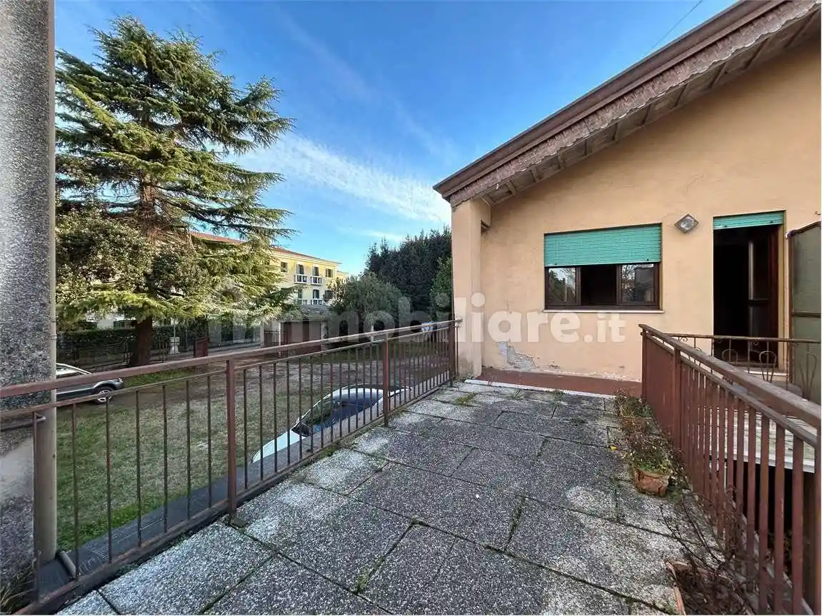 Casa indipendente in vendita a Mira