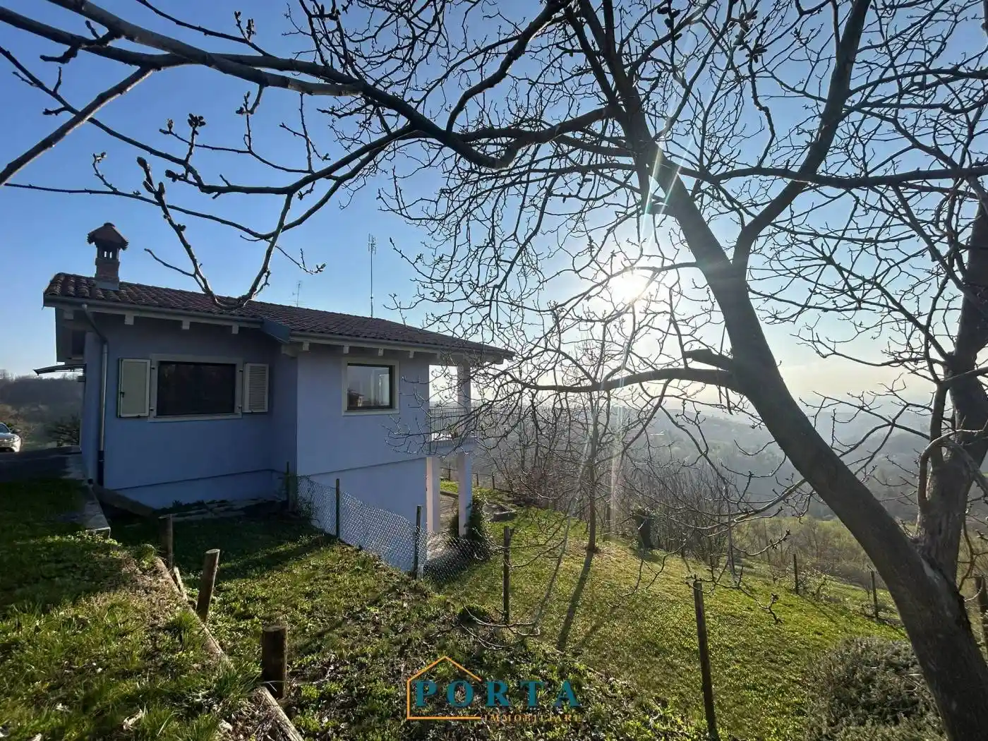 Villa in vendita a Belvedere Langhe