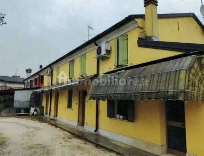 Appartamento in vendita a Castel d'Ario
