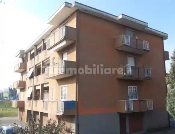 Appartamento in vendita a Cassano d'Adda