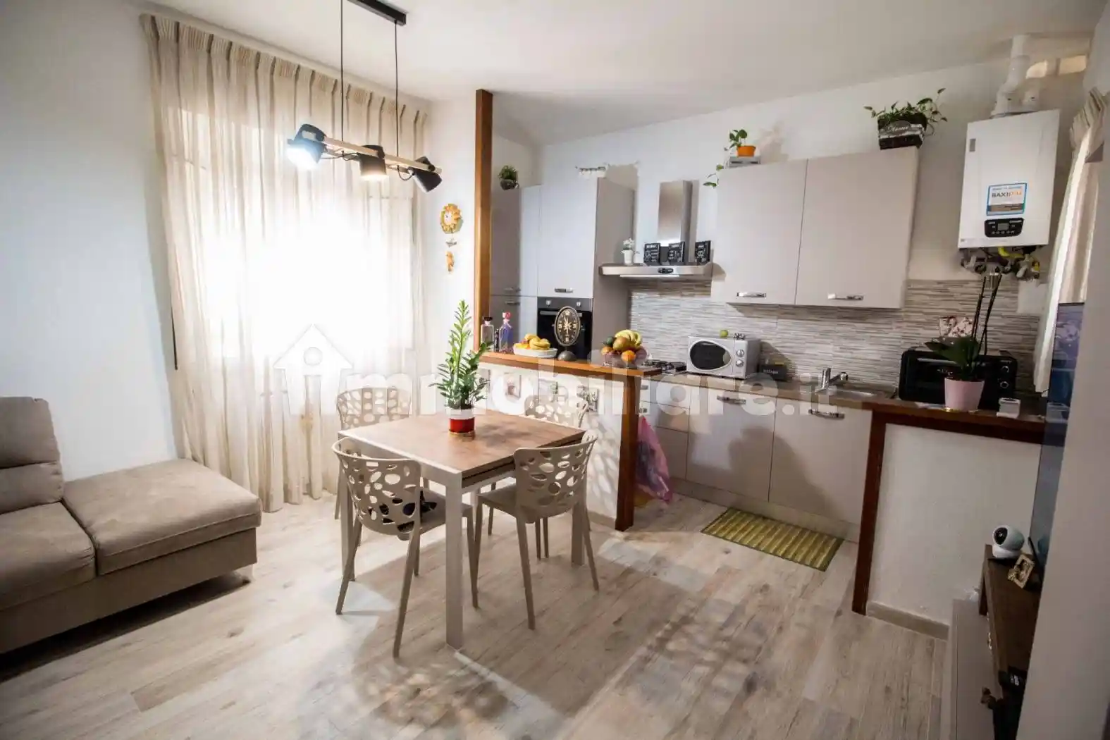 Appartamento in vendita a Livorno