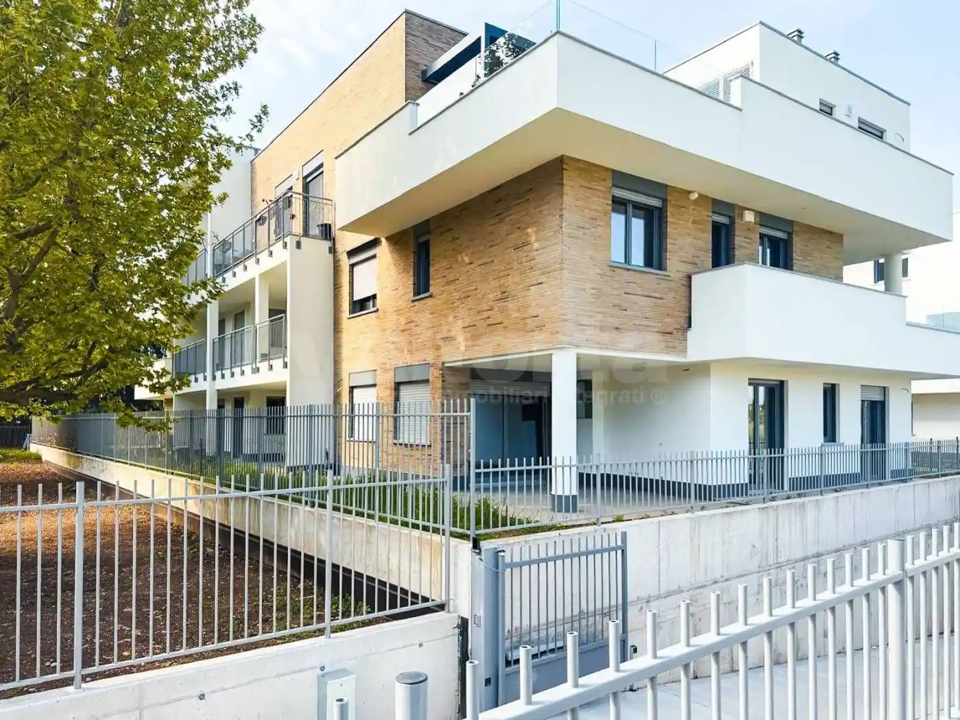 Appartamento in affitto a Monza