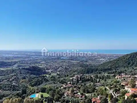 Villa in vendita a Massarosa