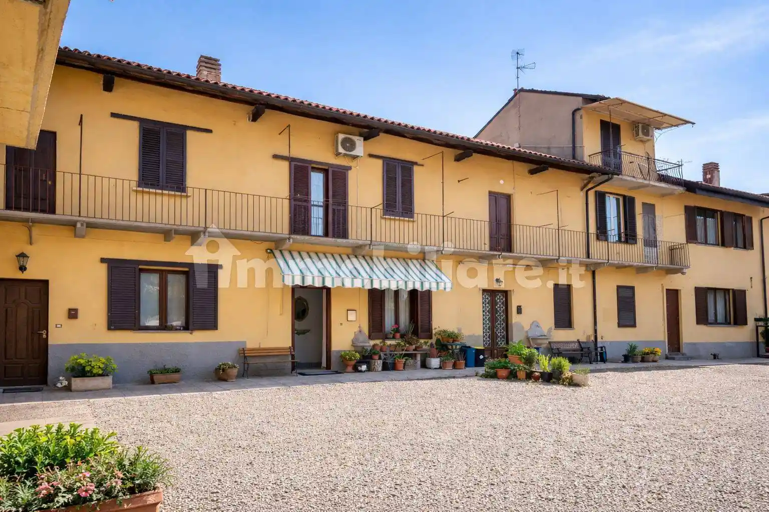Appartamento in vendita a Carate Brianza