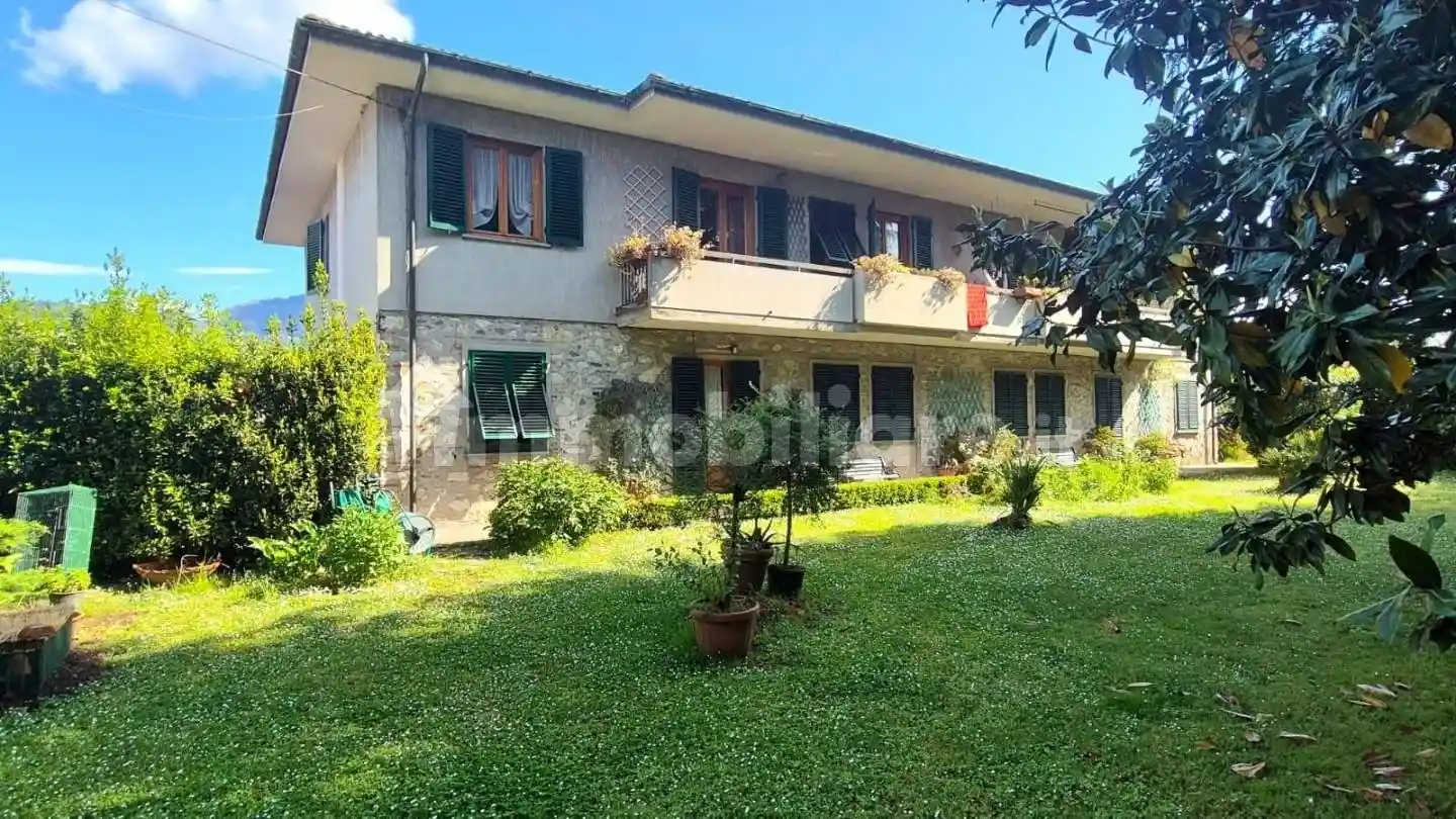 Villa in vendita a Capannori