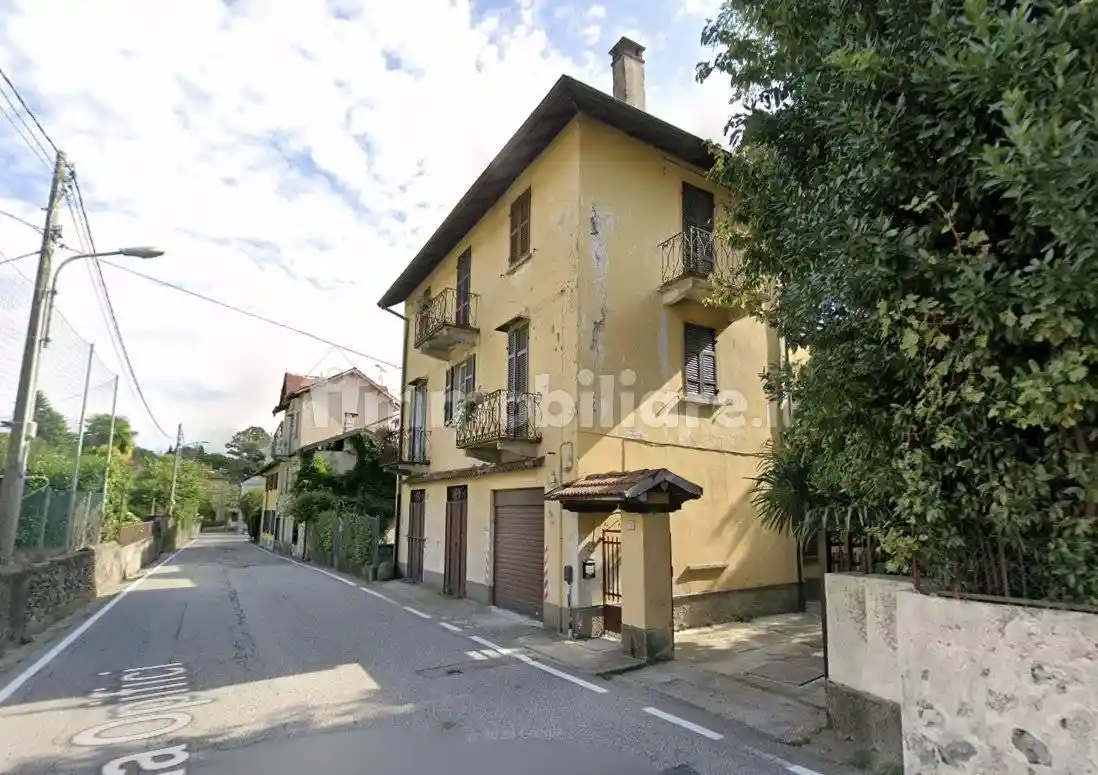 Appartamento in vendita a Lesa