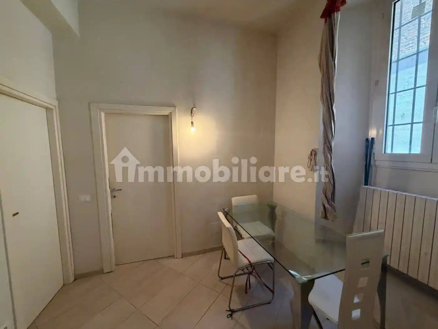 Appartamento in vendita a Piacenza