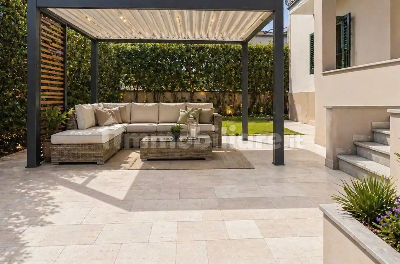 Villa in vendita a Camaiore