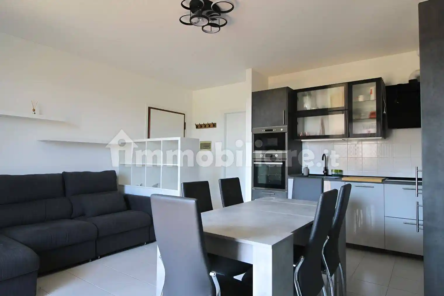 Appartamento in vendita a Comazzo