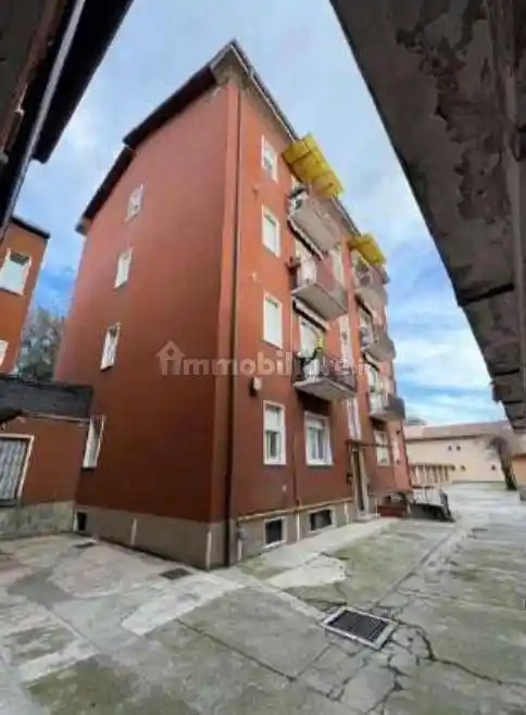Appartamento in vendita a Usmate Velate