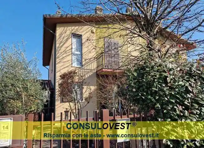 Villa in vendita a Inveruno