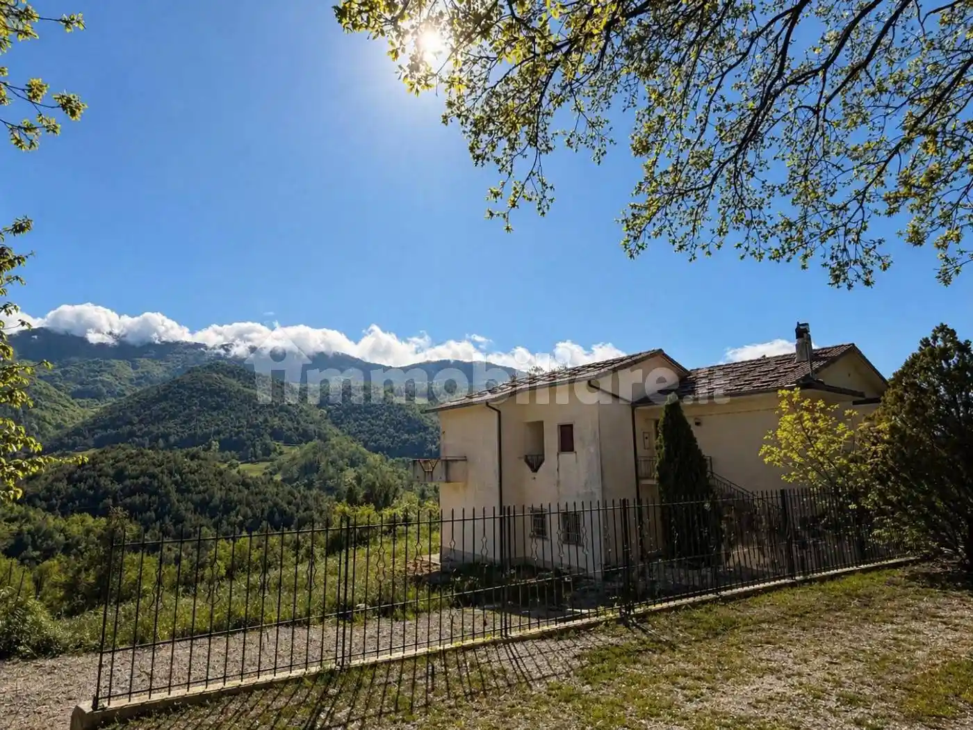 Casa indipendente in vendita a Casaletto Spartano