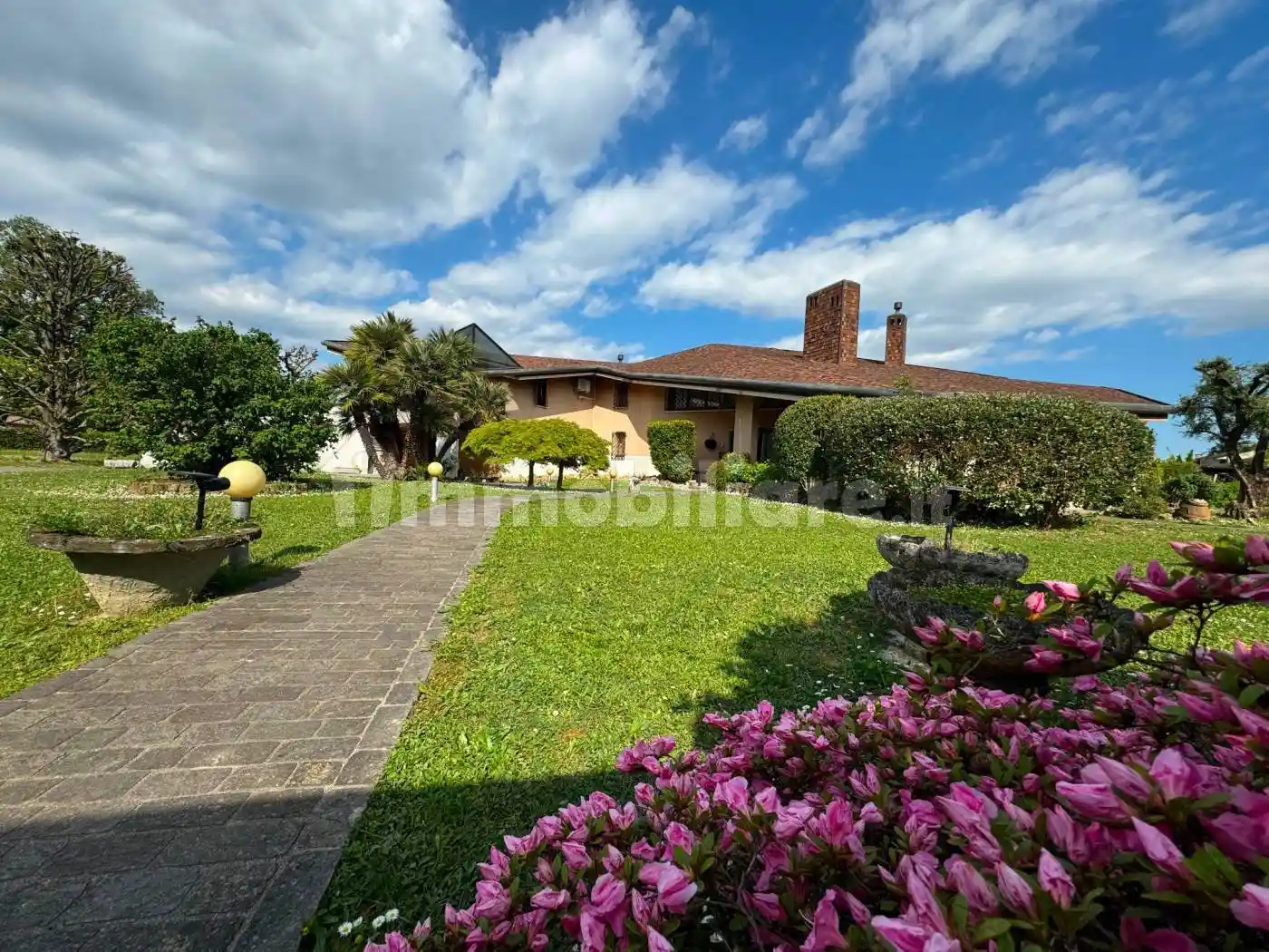 Villa in vendita a Loreggia