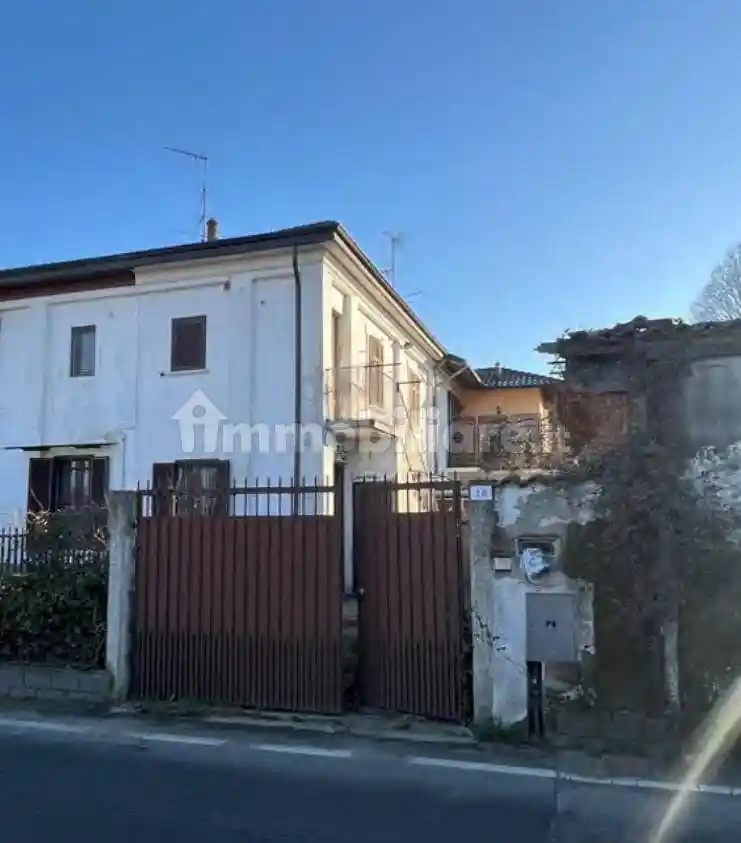 Appartamento in vendita a Gambolò