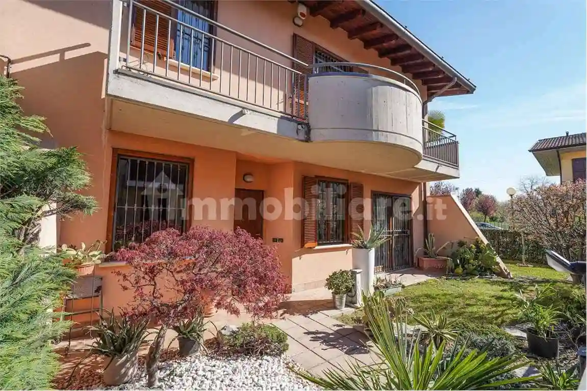 Villetta a schiera - foto 2