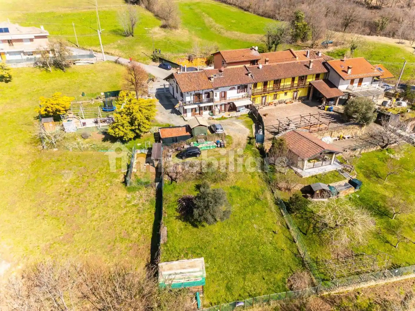 Casa indipendente in vendita a Val della Torre