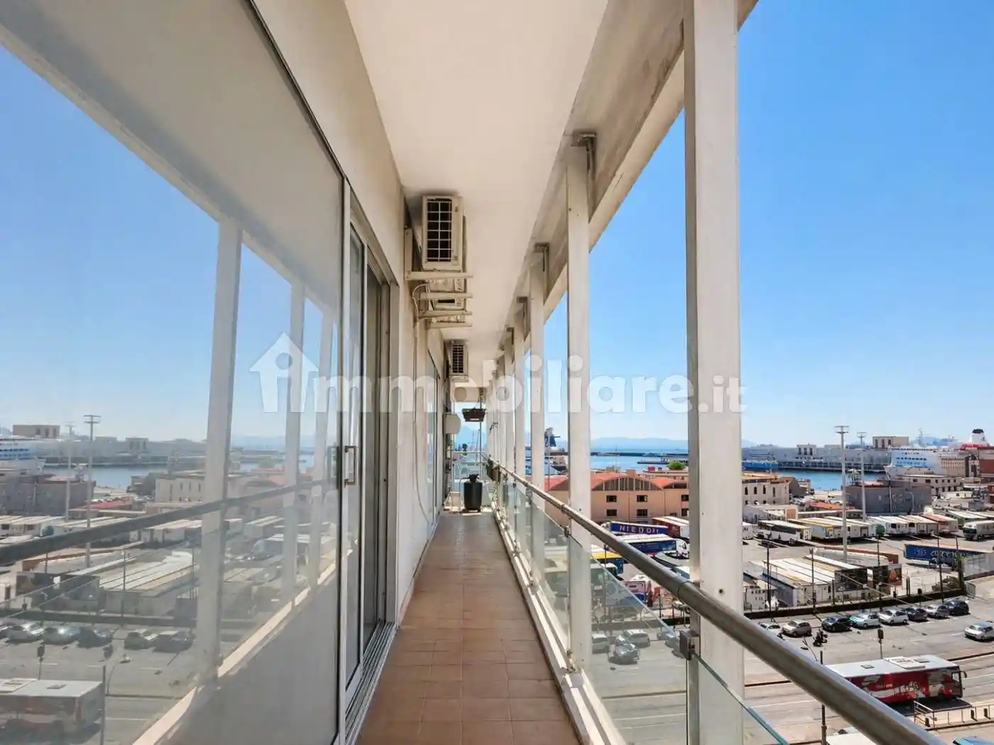 Appartamento in vendita a Napoli