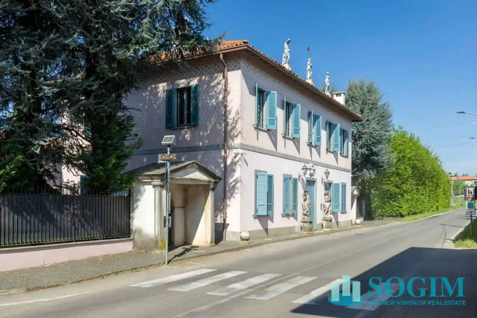 Villa - foto 2