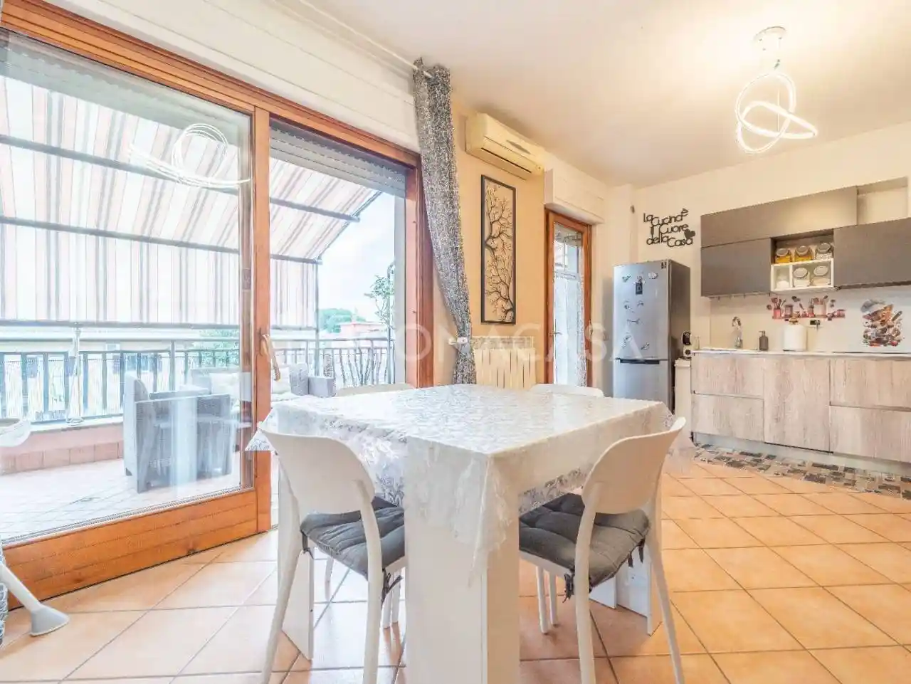 Appartamento in vendita a Roma