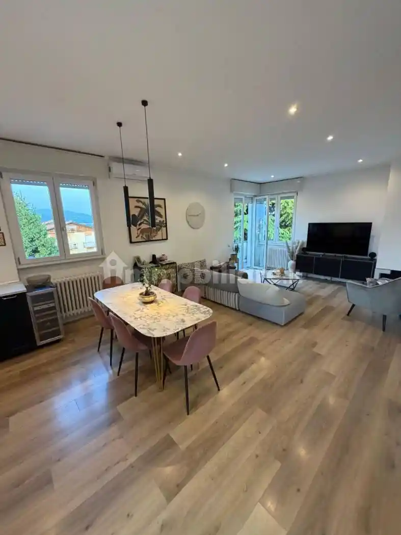 Appartamento in vendita a Faloppio