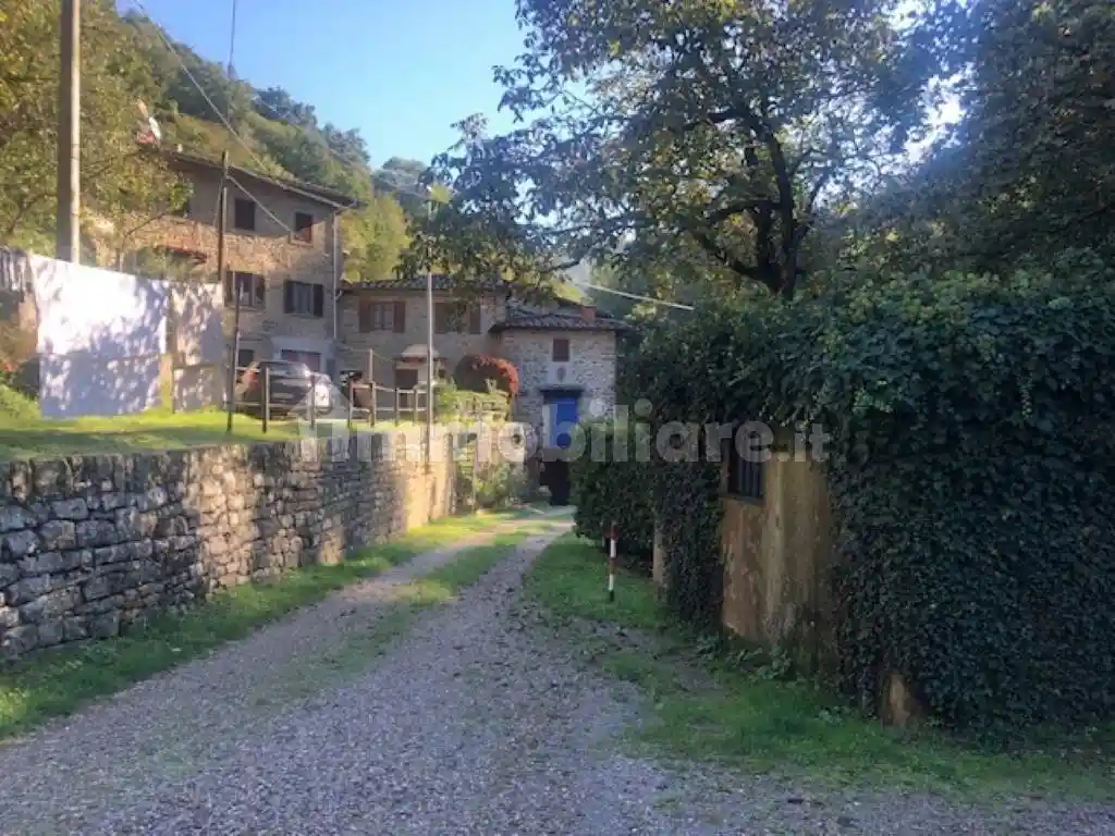 Appartamento in vendita a Pelago