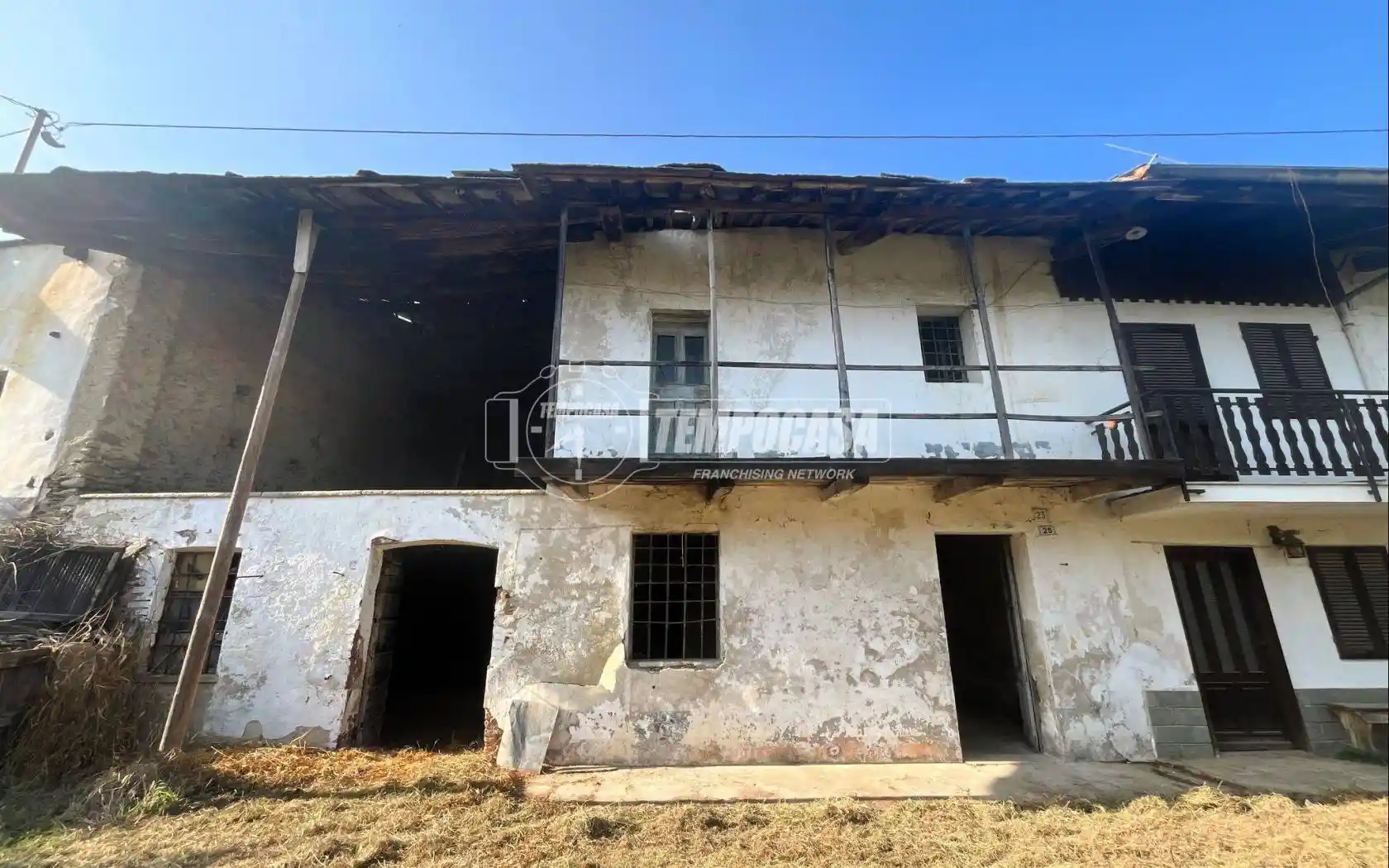 Rustico - Casale in vendita a Cavour