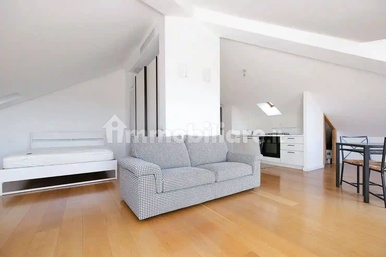 Attico - Mansarda - foto 2