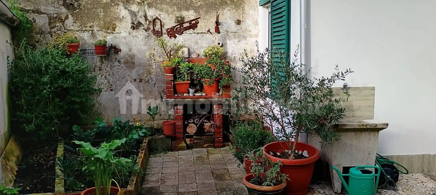 Appartamento in vendita a Livorno