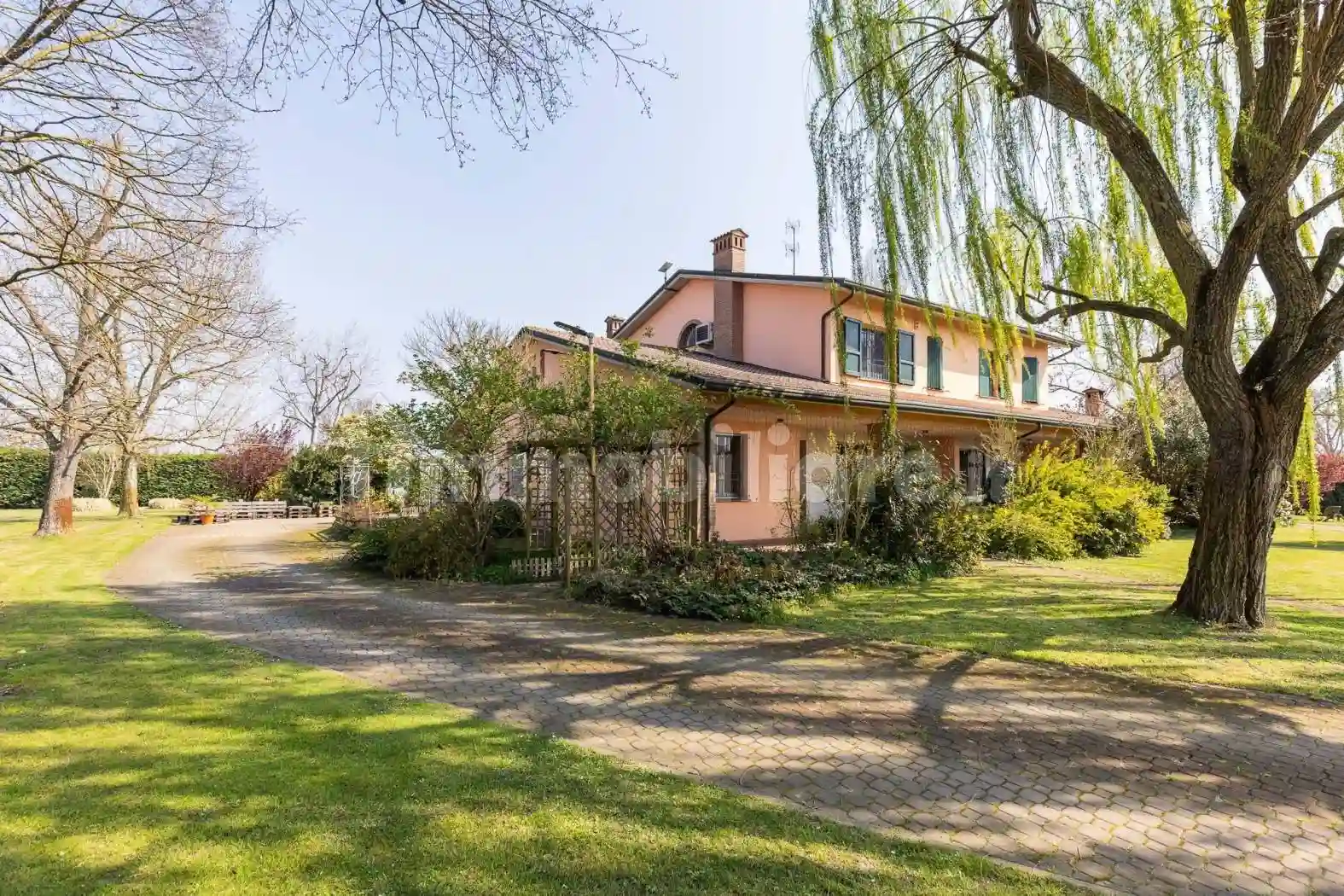 Villa - foto 2