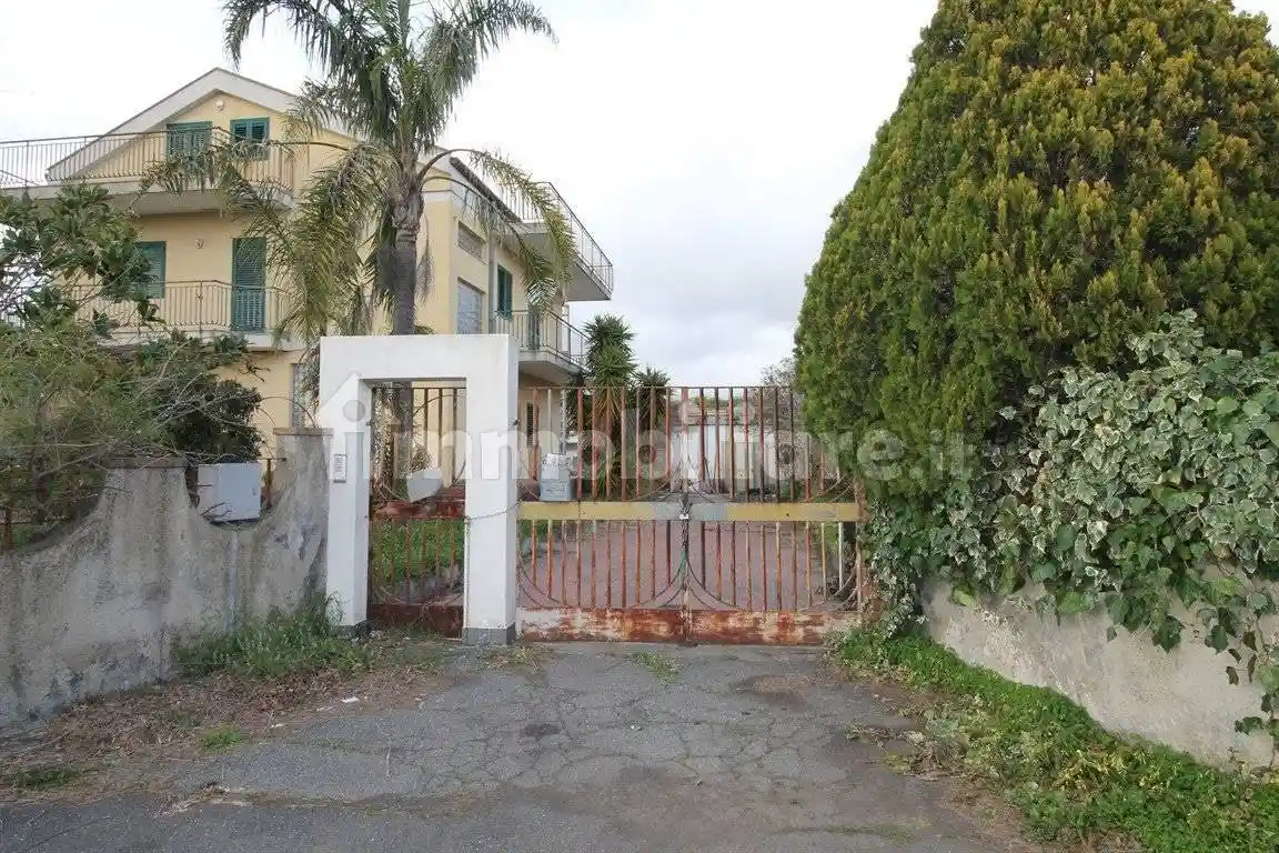 Villa in vendita a Tremestieri Etneo