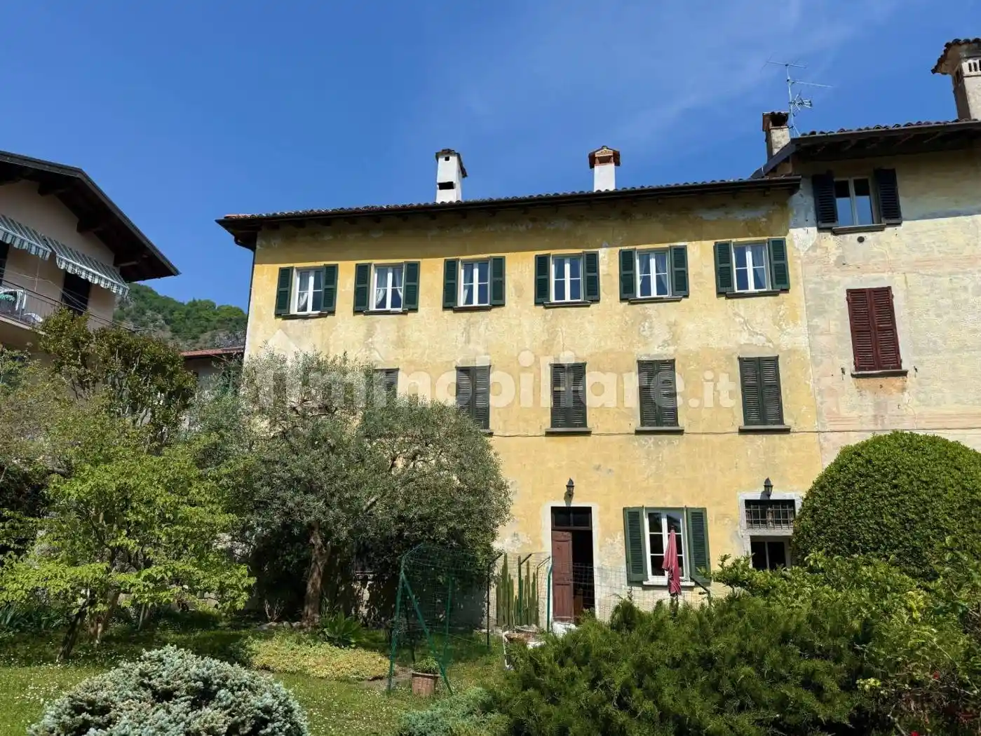 Appartamento in vendita a Tremezzina