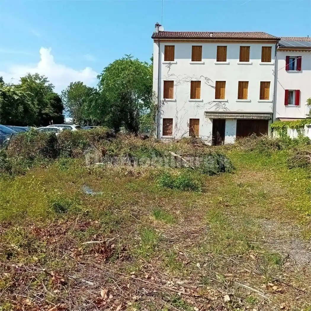 Casa indipendente in vendita a Santa Lucia di Piave