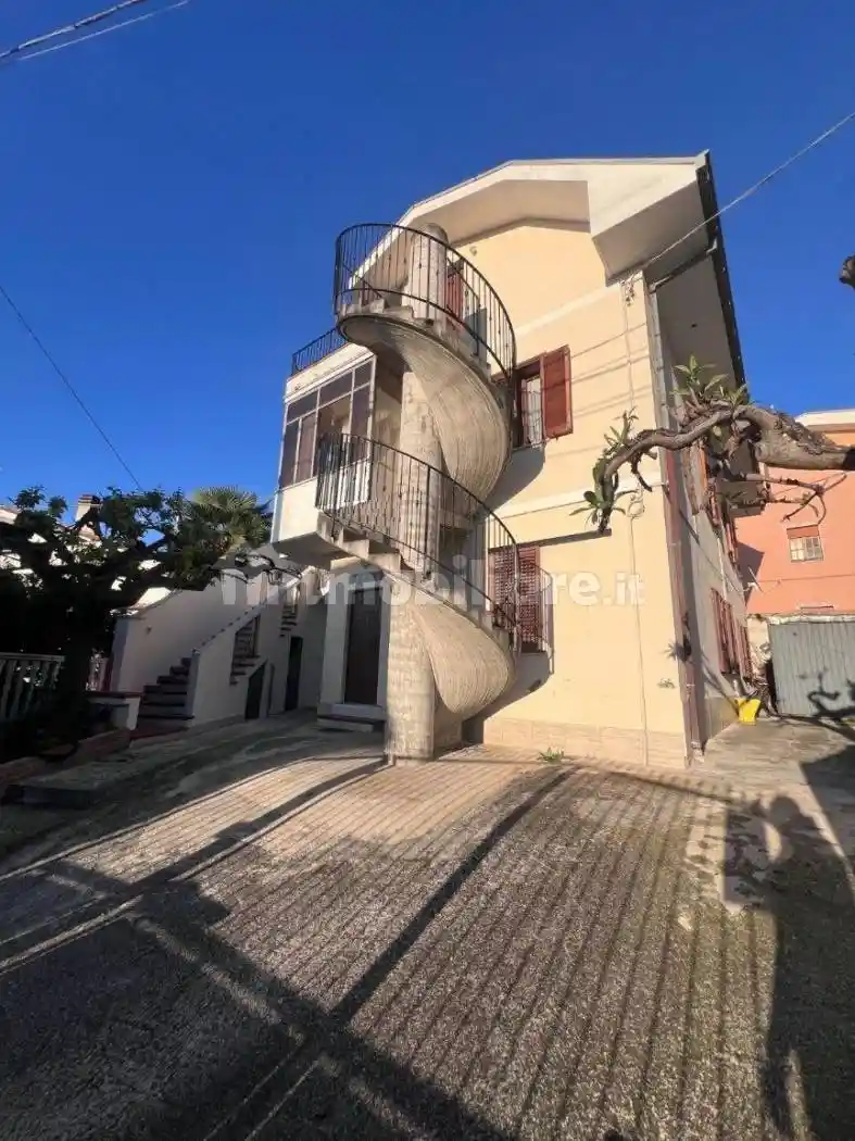 Casa indipendente in vendita a Chieti