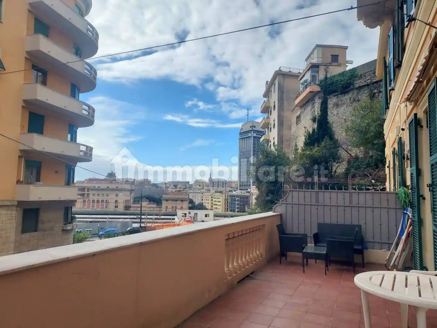 Appartamento in vendita a Genova
