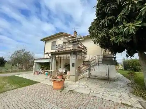 Rustico - Casale in vendita a Magliano in Toscana