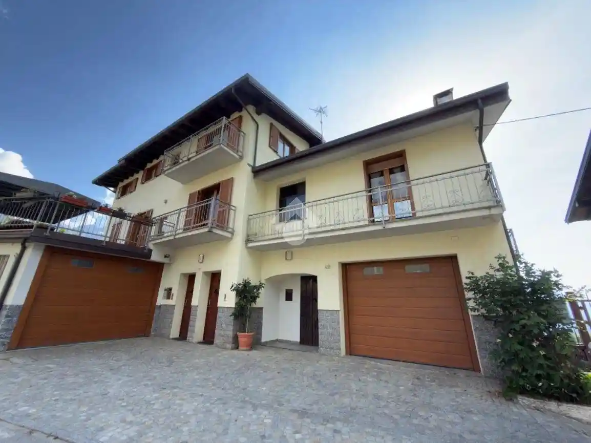 Casa indipendente in affitto a Teglio