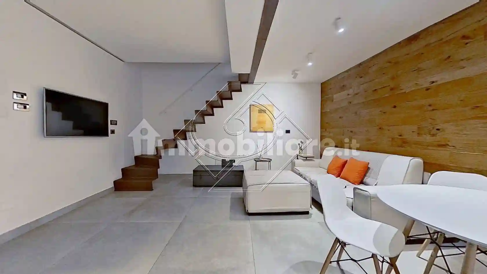 Loft - foto 2