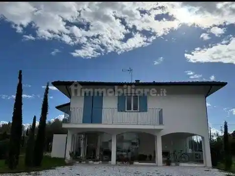 Villa in vendita a Pietrasanta